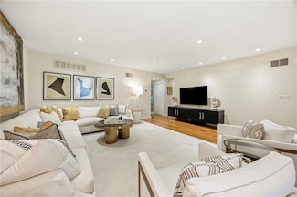 11687 Bellagio Rd Unit 12, Los Angeles, CA 90049