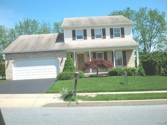 13 Phyllese Dr, Northampton, PA 18067