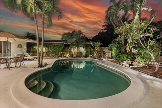 1112 N 13th Ave, Hollywood, FL 33019