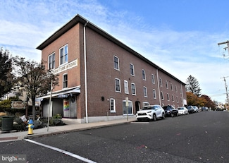 601 W Market St Unit 3, Perkasie, PA 18944