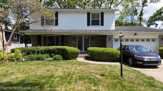 29430 Marimoor Dr, Southfield, MI 48076