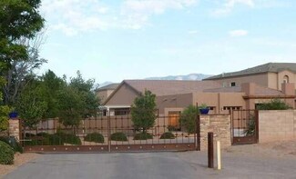 309 Nuevo Hacienda Ln NW, Los Ranchos, NM 87107