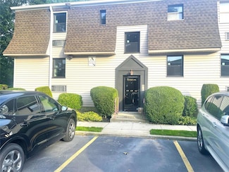9 Everit Ave Unit A10,11, Hewlett, NY 11557