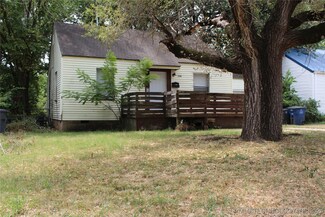 6726 E 5th St, Tulsa, OK 74112