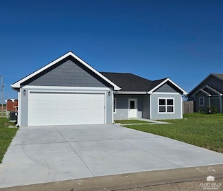 1421 Gehrke Ct, Herington, KS 67449