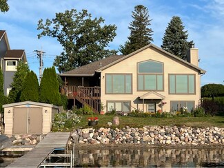 2248 County Road Ab, Mc Farland, WI 53558
