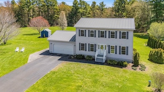 11 Roberts Ct, Milton, VT 05468