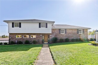 214 Hideaway Acres Rd, New Cumberland, WV 26047