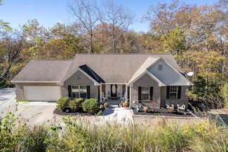 1698 Brookridge Circle Dr, Lawrenceburg, IN 47025