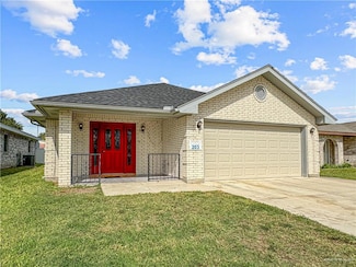 203 Green Gate Cir N, Palmview, TX 78572