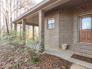 482 Friendly Pine Rd, Elmore, AL 36025