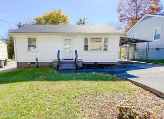 2212 Chester St, Knoxville, TN 37915
