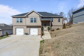 7216 Old Bug Ln, Ooltewah, TN 37363