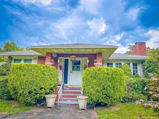 2772 New York 28, Shokan, NY 12481