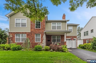 10-14 Charles St Unit 1X, Fair Lawn, NJ 07410