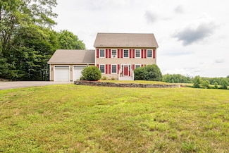 13 Sheepboro Rd, Rochester, NH 03867