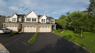 111 Brentwood Ct, Colmar, PA 18915