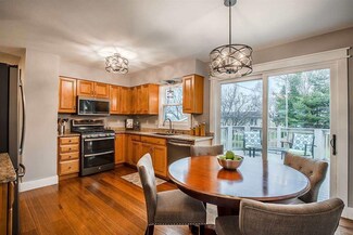 3567 Schutte Dr, Mc Farland, WI 53558