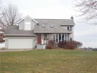 177 Sherbondy Rd, Smithton, PA 15479