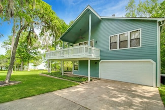 311 Lake Oaks Blvd, Coldspring, TX 77331