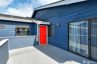 8408 18th Ave W Unit 2-202, Everett, WA 98204