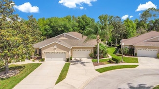 333 La Creek Ct, Debary, FL 32713