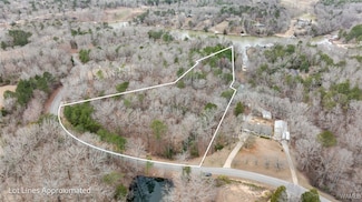 00 Country Club Dr, Northport, AL 35475