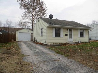 3827 Keota Ave, Davenport, IA 52802