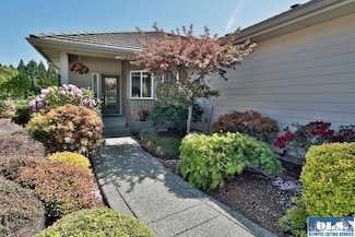 260 Cascadia Loop, Sequim, WA 98382