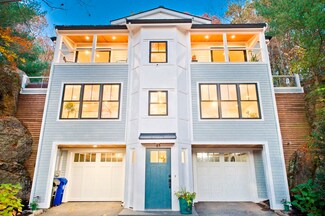 65 Forest St, Chestnut Hill, MA 02467