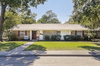 109 Dartmouth Dr, Waxahachie, TX 75165