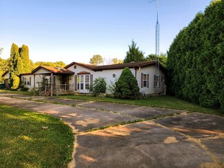 105 W Kennedy Rd, Braidwood, IL 60408