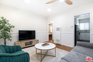 1519 N Laurel Ave Unit 5, Los Angeles, CA 90046