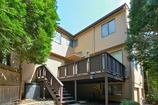 163 Leland Farm Rd Unit 163, Ashland, MA 01721