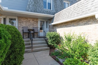 15957 78th Ave, Tinley Park, IL 60477