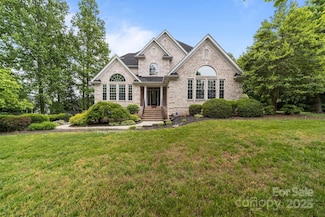 196 Arnold Palmer Dr, Advance, NC 27006