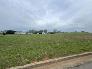 5149 Aspen Ave, Morristown, TN 37813