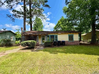 313 Millie St, Longview, TX 75602