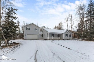 7038 S Hood Ct, Wasilla, AK 99623