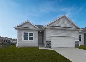 343 SE Willow Run Ln, Ankeny, IA 50021