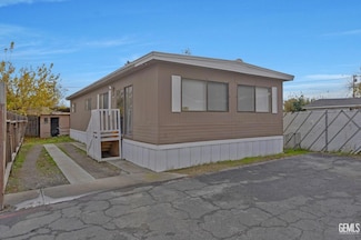 201 Mccord Ave Unit 4, Bakersfield, CA 93308