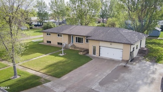 805 Main St S, McClusky, ND 58463