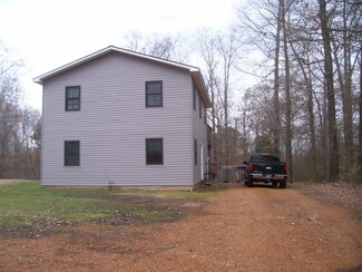320 Eagle Creek Dr, Buchanan, TN 38222