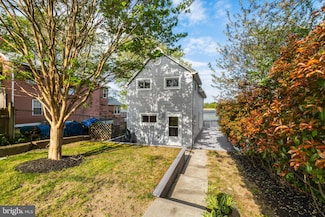 411 Edgewater Ave, Westville, NJ 08093