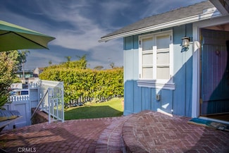 1086 Glenneyre St, Laguna Beach, CA 92651