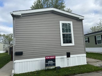 24343 Waycross St Unit 294, Harrison Township, MI 48045