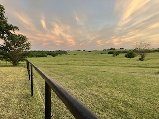 1332 County Road 423, Muenster, TX 76252