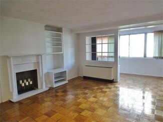 2 Hawthorne Place Unit 9K, Boston, MA 02114