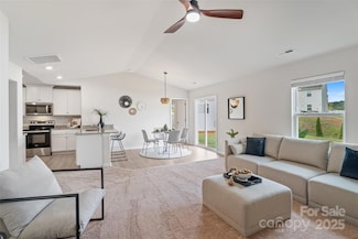 1108 Nia Rd, Charlotte, NC 28215