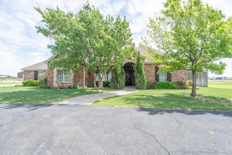 300 N Graystone Ln, Amarillo, TX 79124